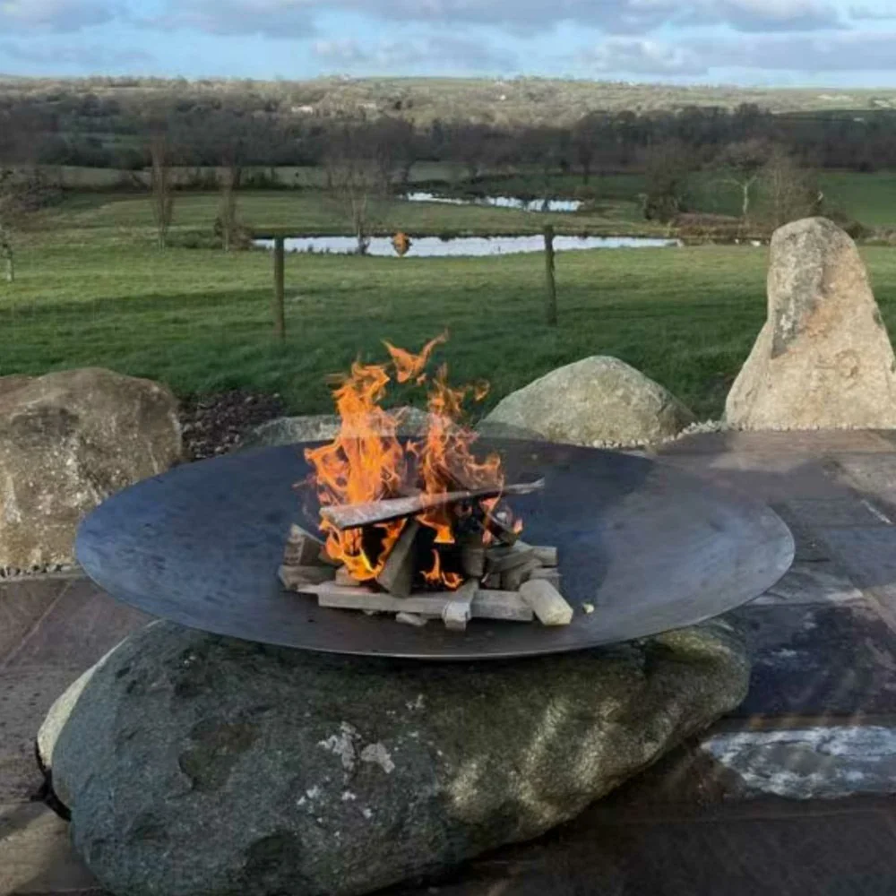 Adezz Forno Fire Pit 120cm in Corten Steel - Image 4