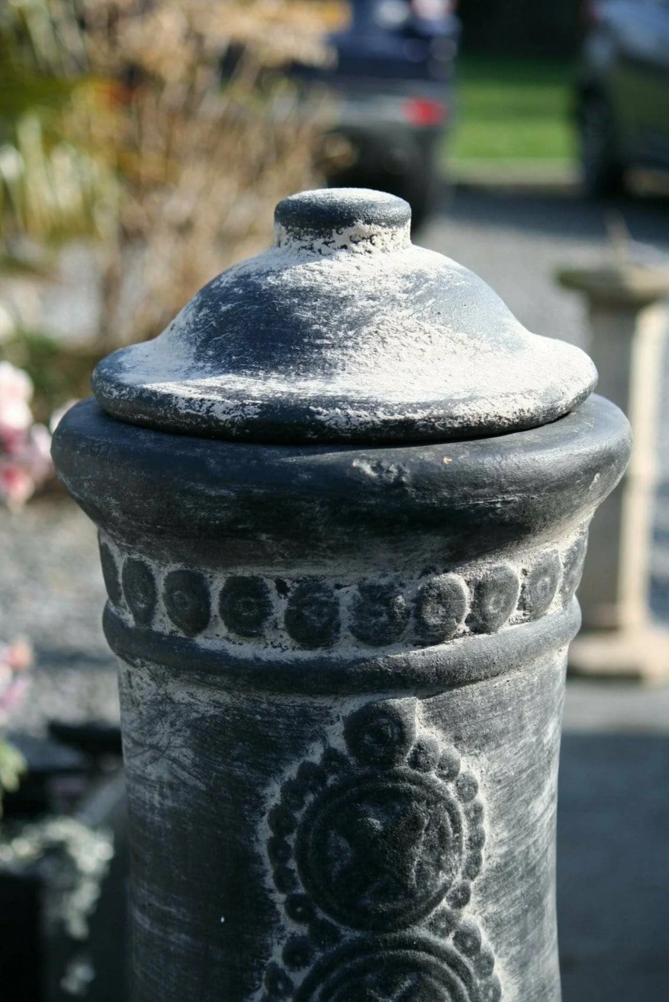Gardeco Azteca XL Mexican Chimenea Rustic Charcoal Grey - Image 5