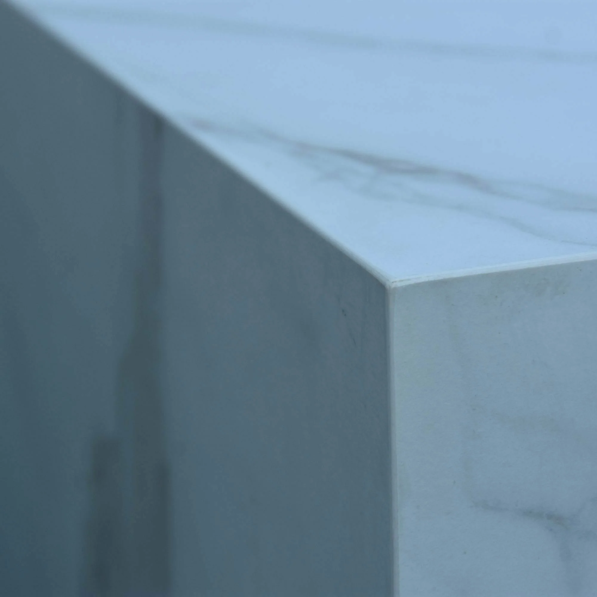 Elementi Fire Carrara Marble Porcelain Fire Table - Image 10