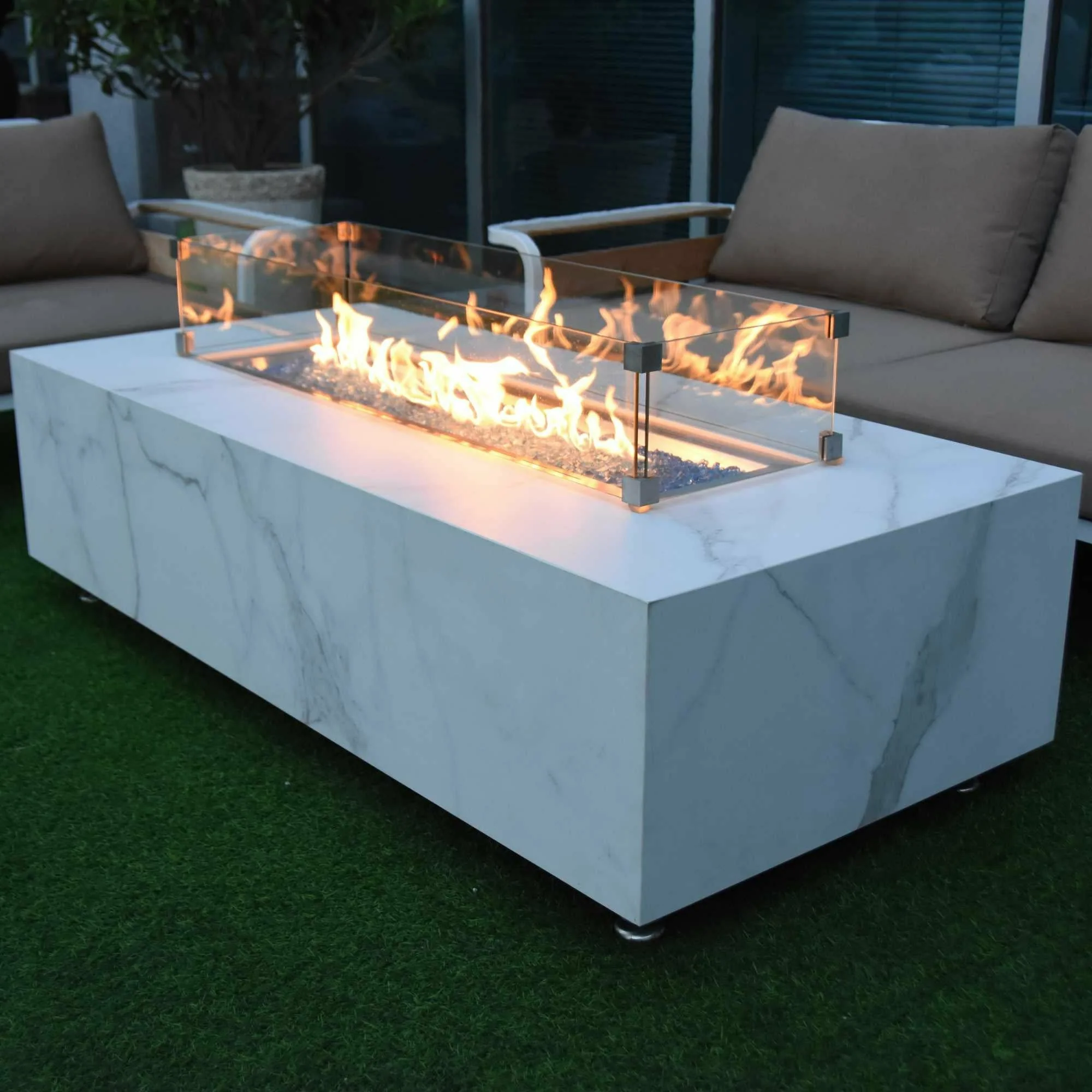Elementi Fire Carrara Marble Porcelain Fire Table - Image 4