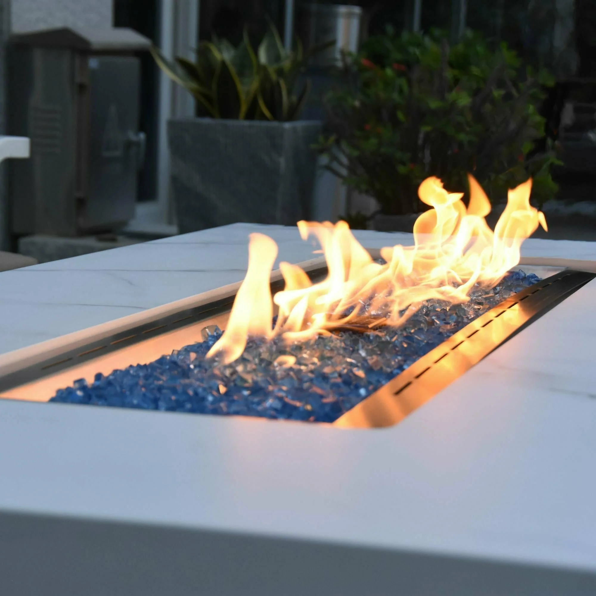Elementi Fire Carrara Marble Porcelain Fire Table - Image 7