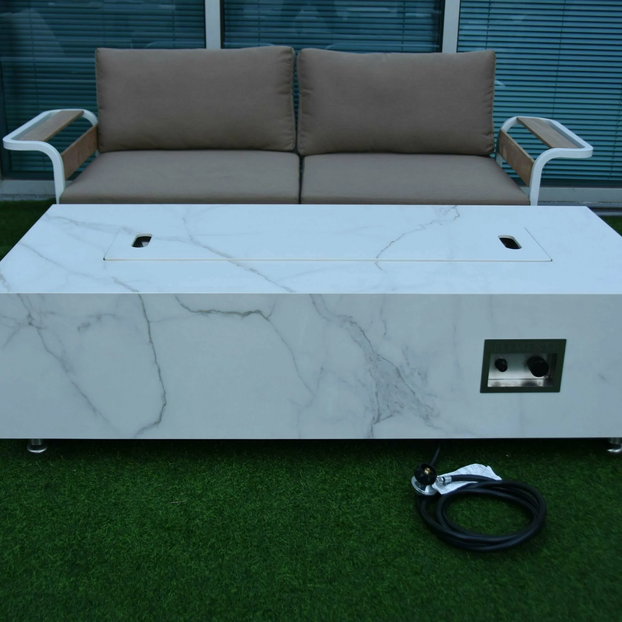 Elementi Fire Carrara Marble Porcelain Fire Table - Image 8