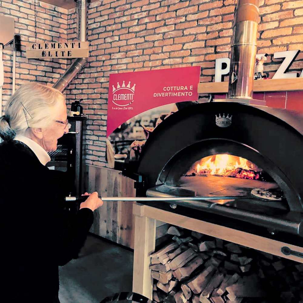 Clementi Family Wood Fired Pizza Oven - Image 6
