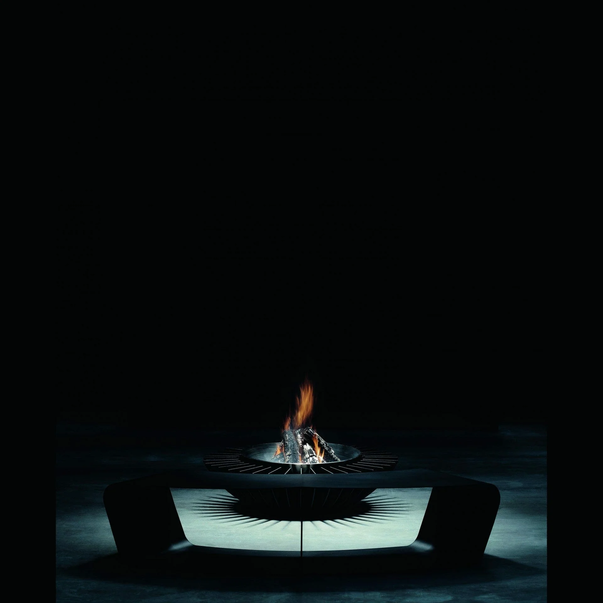 GlammFire Cosmo 13 Wood Burning Fire Pit - Image 4