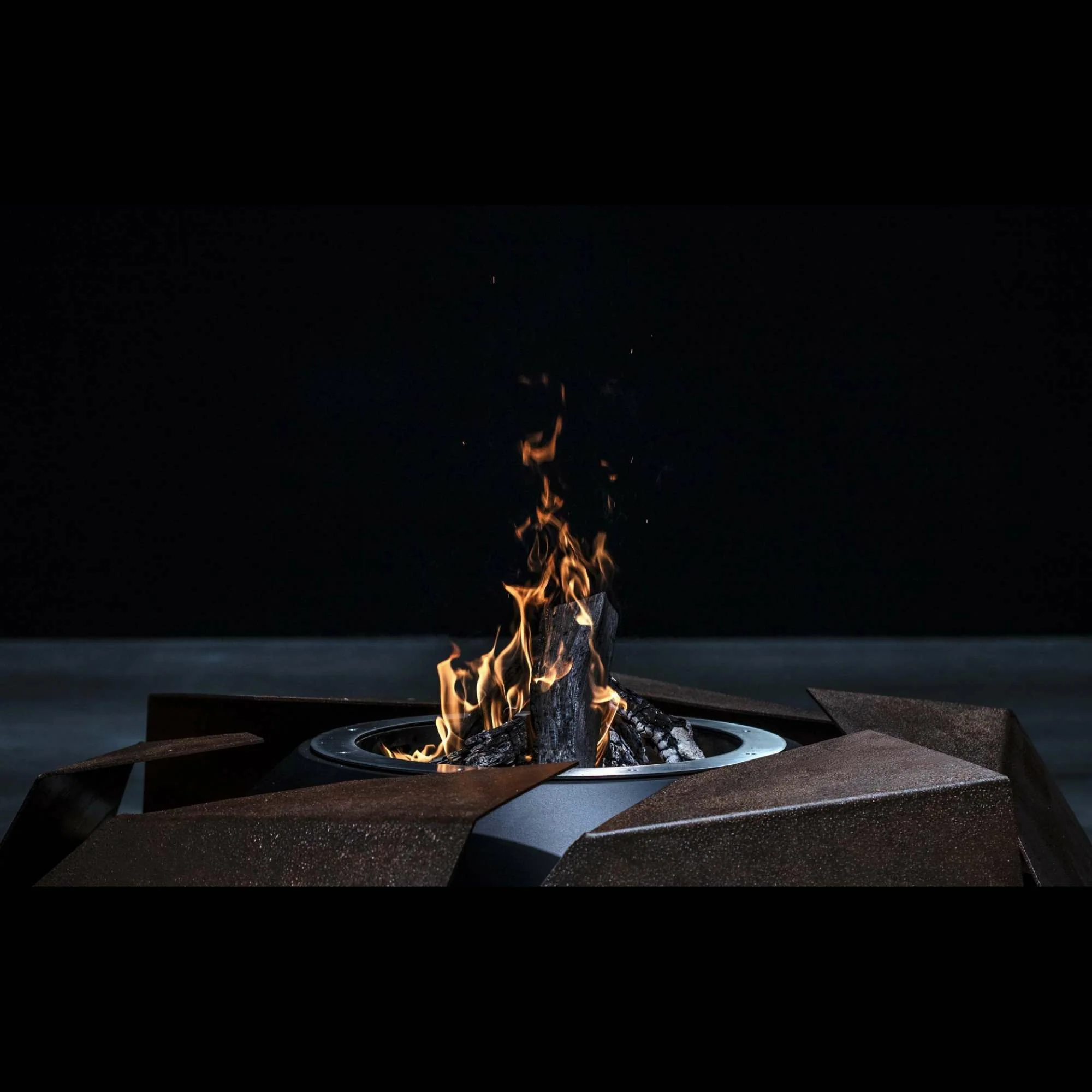 GlammFire Stravaganza Fire Pit - Image 3