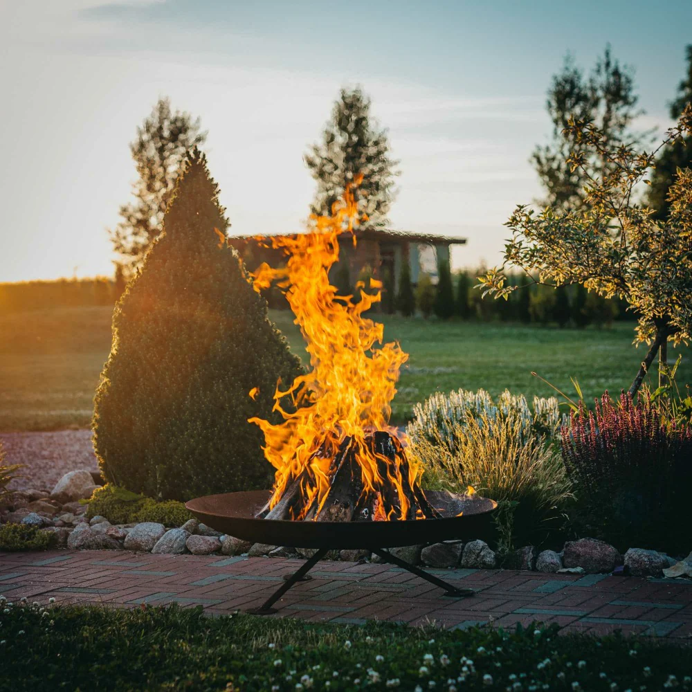 GrillSymbol Alta XL Corten Steel Fire Pit - Image 4
