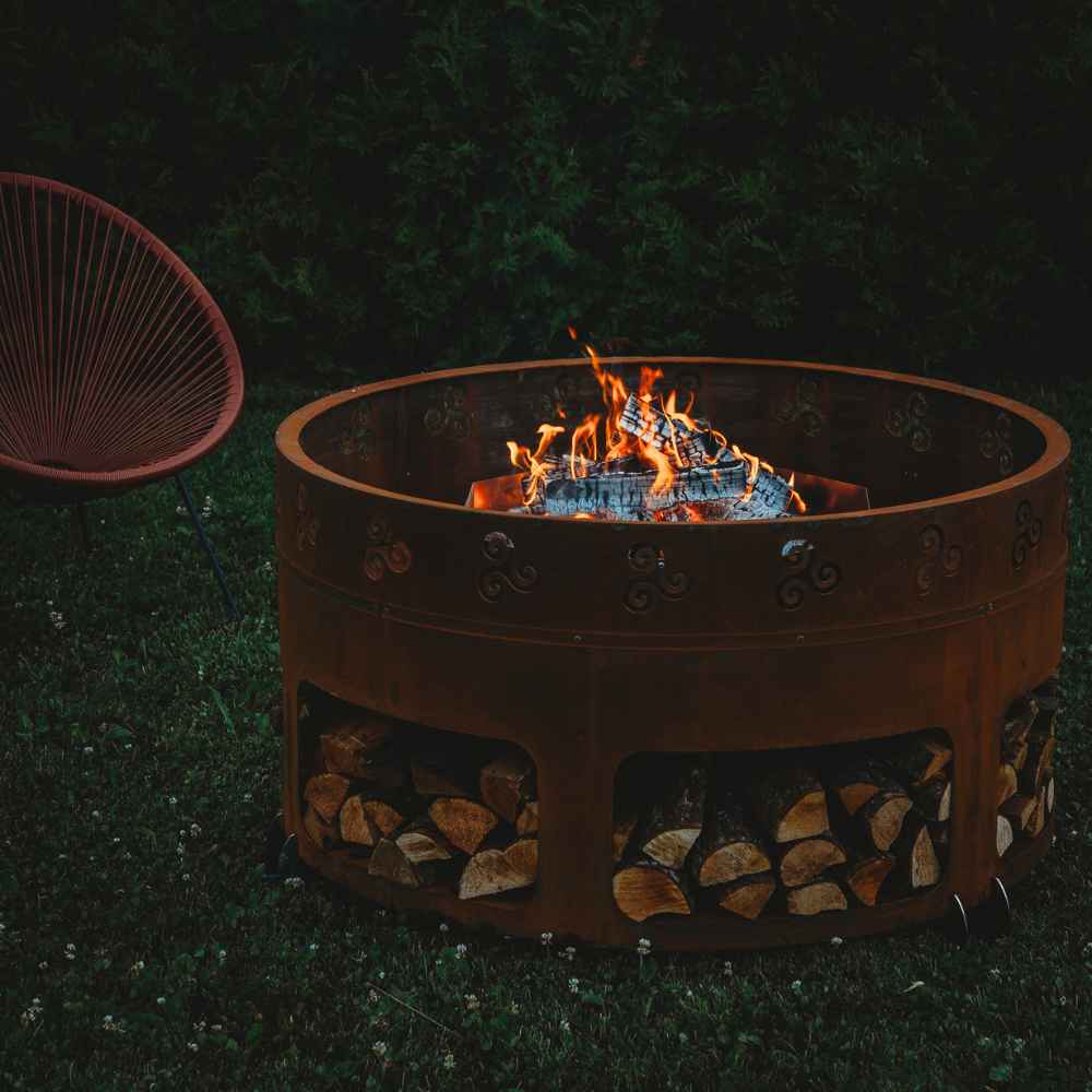 GrillSymbol Antigo Corten Steel Fire Pit - Image 5