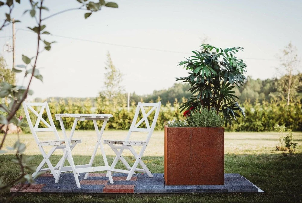 GrillSymbol Clara Corten Steel Planter in M, L or XL - Image 4