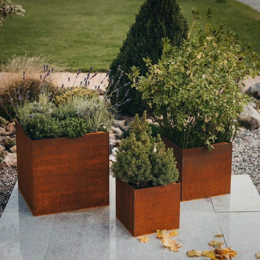 GrillSymbol Fiora Corten Steel Planters in S, M & L - Image 3