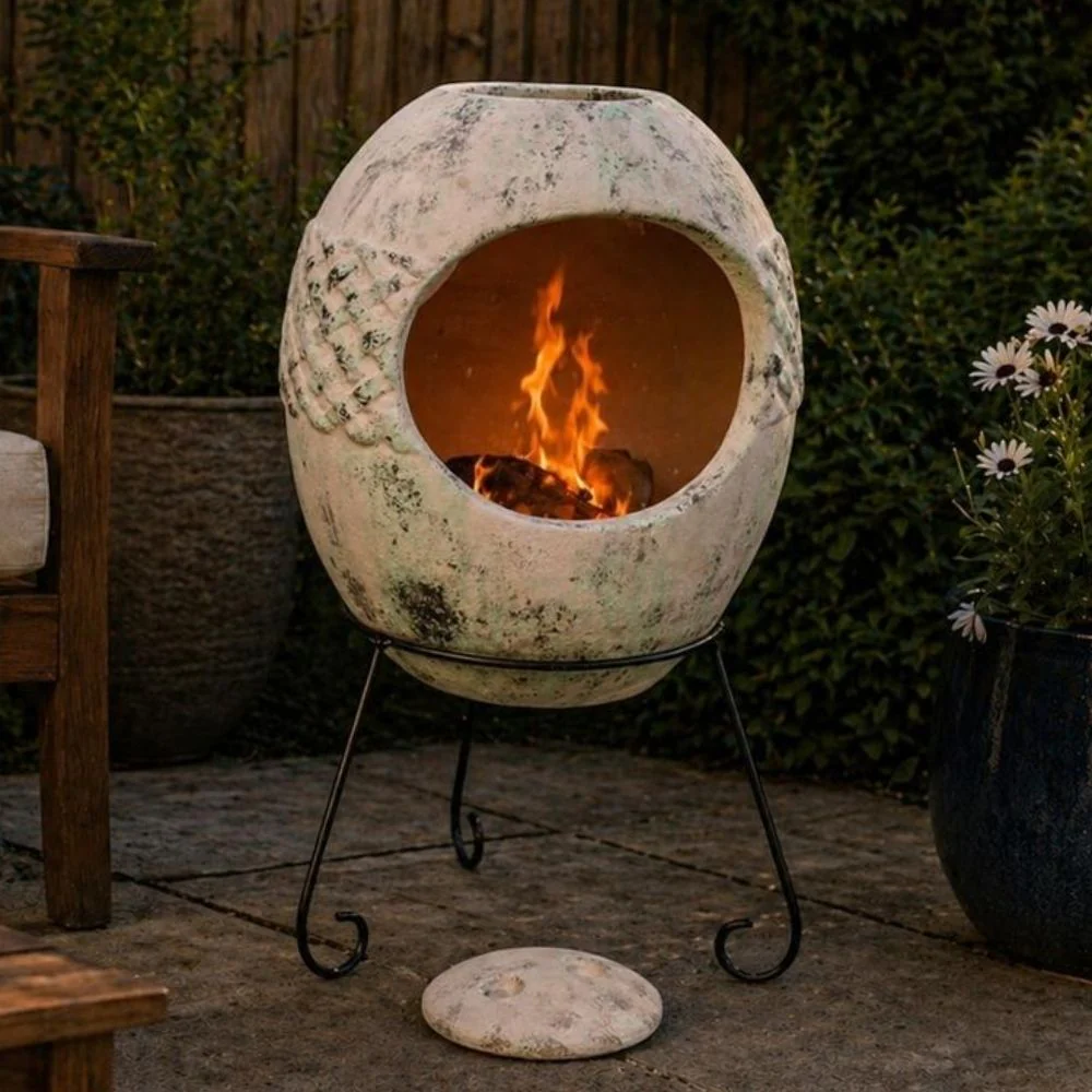 Gardeco Haeddyn Mexican Clay Chimenea Ellipse Shaped inc Stand and Lid 