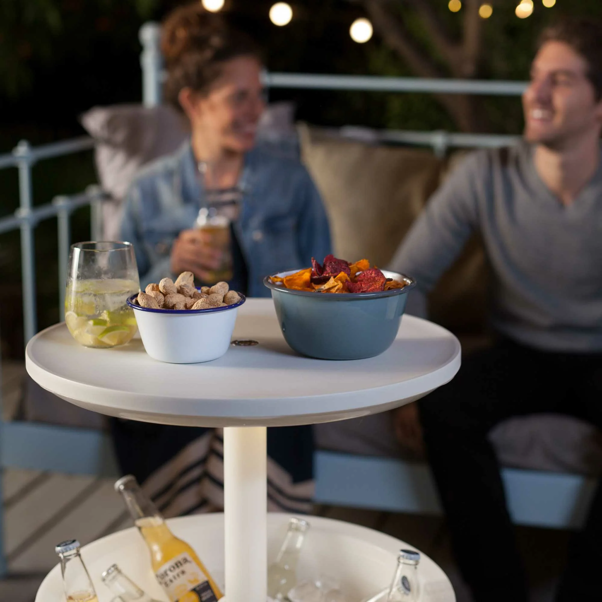 Keter Coolbar with Lights Resin White - Image 4