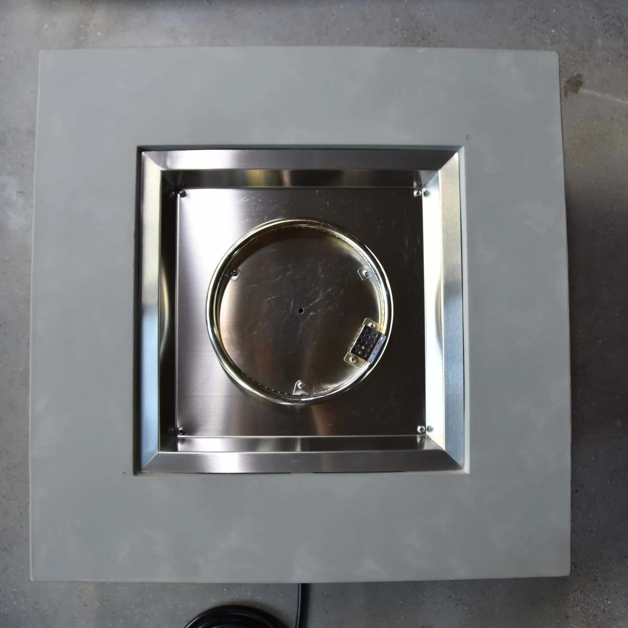 Modeno Westport Fire Pit - Image 7