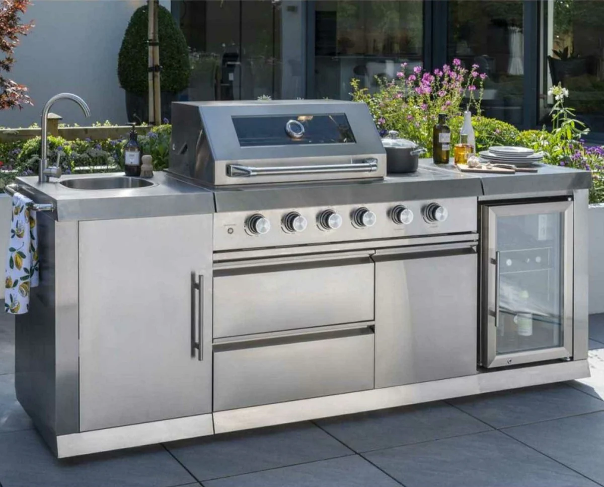 Norfolk Grills Absolute Pro 4 Outdoor Kitchen with Fridge and Sink - Image 6
