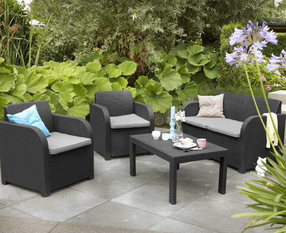 Keter Oklahoma Sofa Set and Table - Image 3