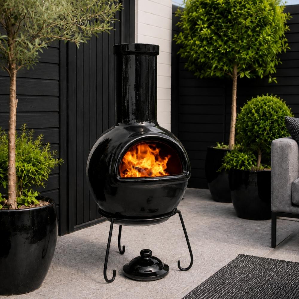 Gardeco Sempra Clay Chimenea Large in Glazed Black Inc Stand and Lid - Image 3