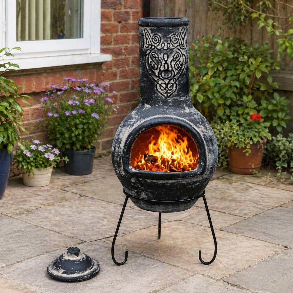 Gardeco Wulfryc Mexican Clay Chimenea - Image 3